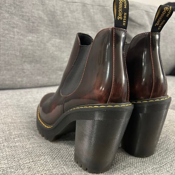 Dr. Martens Hurston Heeled Chelsea Boots in RARE Cherry Red Arcadia Worn Once! - Picture 8 of 16
